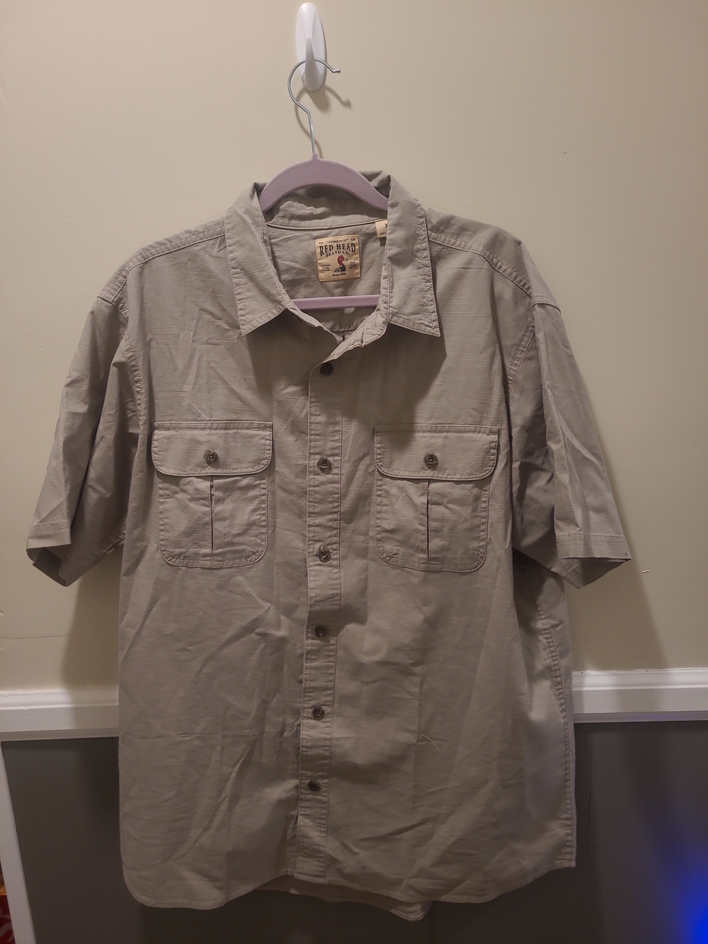 Red Head Short-Sleeve Button-Up Shirt in Light Khaki XL